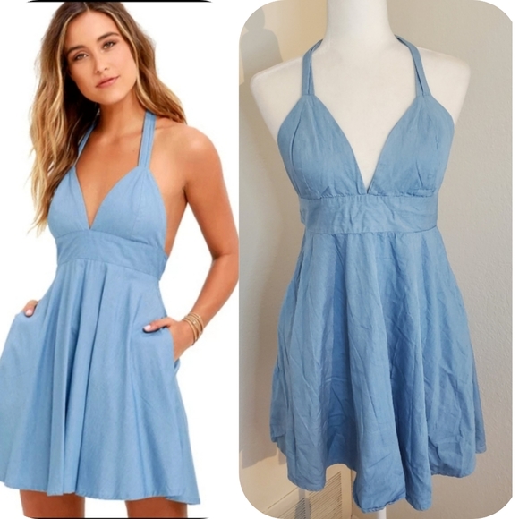 Lulus Dresses & Skirts - Lulu's Blue Chambray Halter Dress L